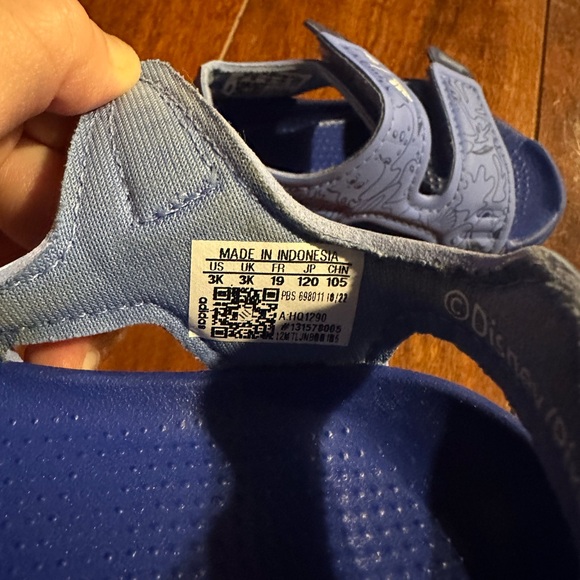 ADIDAS X DISNEY ALTASWIM FINDING NEMO SWIM SANDALS - Picture 6 of 11
